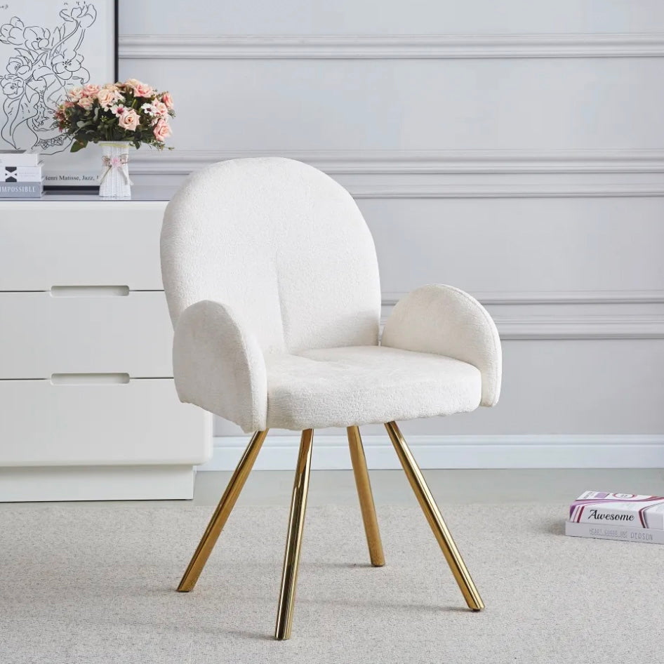 https://cdn.shopify.com/s/files/1/0700/7204/1739/files/1C3571E5-E6A8-4C26-9F22-DE5C35929E38.jpg?v=1721136620