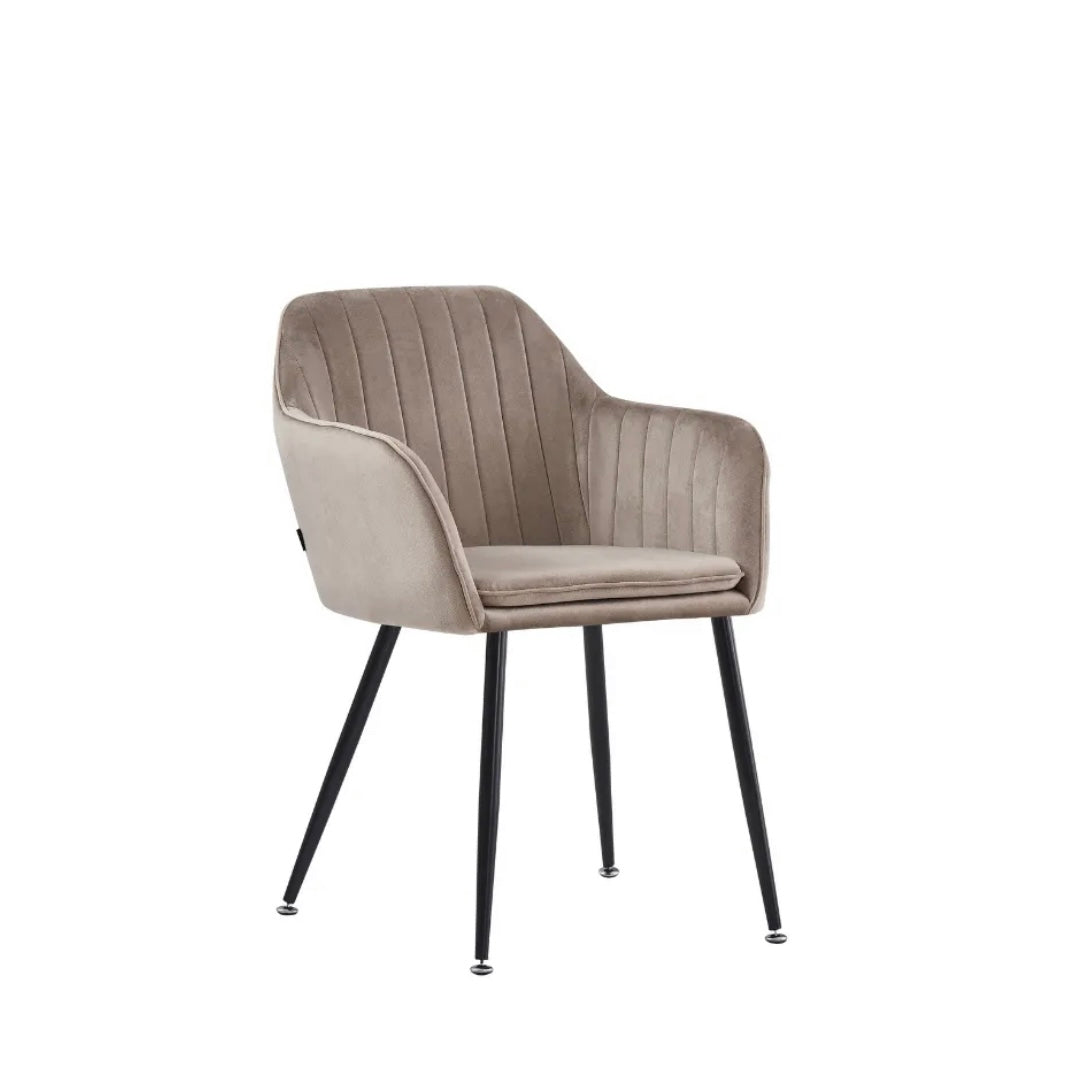 https://cdn.shopify.com/s/files/1/0700/7204/1739/files/FullSizeRender_4bd6ae6a-c0c3-4c98-8d9c-a60b9e13eeef.jpg?v=1698319383