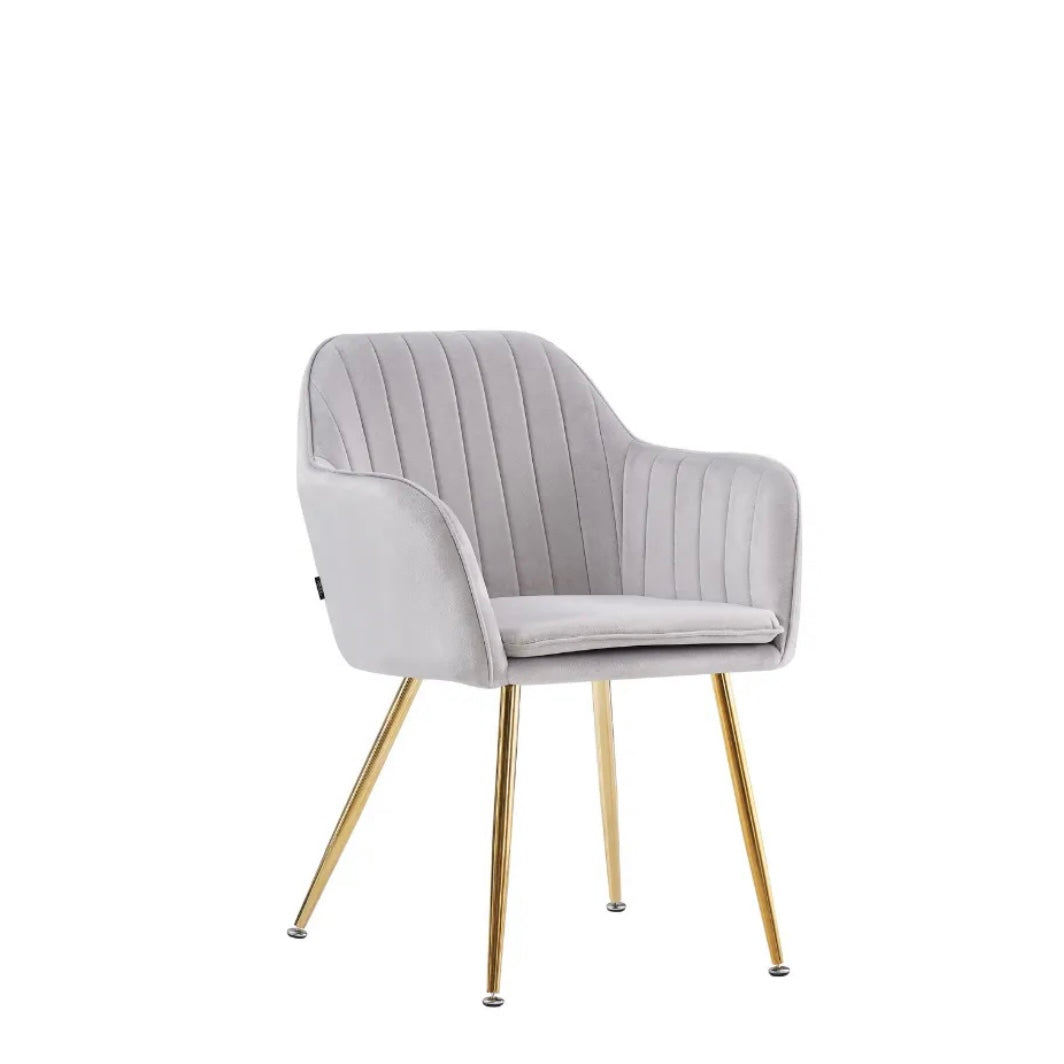 https://cdn.shopify.com/s/files/1/0700/7204/1739/files/FullSizeRender_f87896a9-29d8-4078-9ee5-f12f52d0154c.jpg?v=1698319380