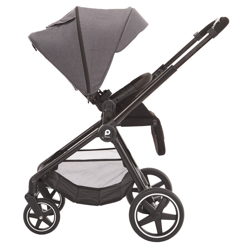 Poussette trio  avec siège-auto