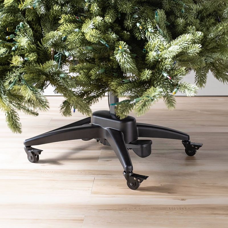 Magic retractable Christmas tree with remote control