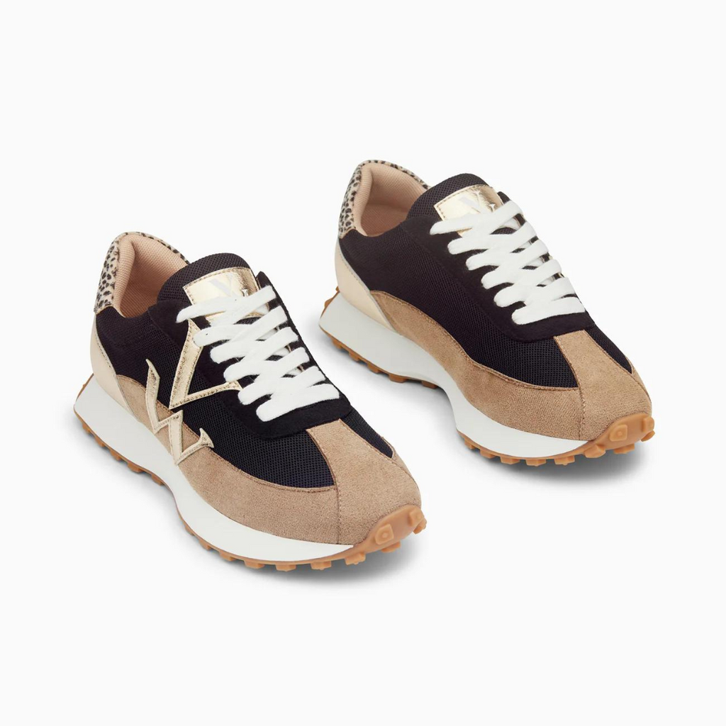Baskets monogramme Pia beige et noir à semelle running